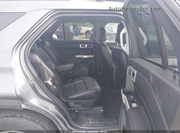 1FMSK8DH5PGC28560 2023 FORD EXPLORER Gray Widok naklejki z numerem VIN