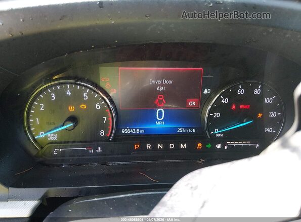 1FMSK8DH6LGC06545 2020 FORD FORD EXPLORER Gray Widok tylnych siedzeń