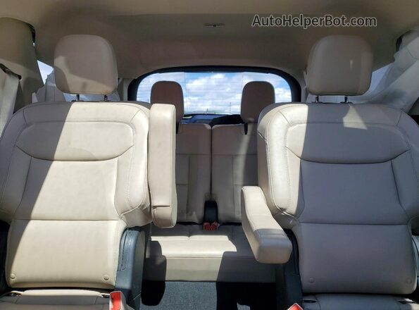 1FMSK8DH6NGA73076 2022 FORD EXPLORER Red უკანა სავარძლების ხედი