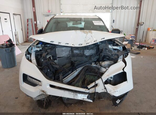 1FMSK8DH6NGB73016 2022 FORD EXPLORER White Vista del cuadro de instrumentos