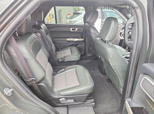1FMSK8JH9NGA95545 2022 FORD FORD EXPLORER Серый Вид задней части салона