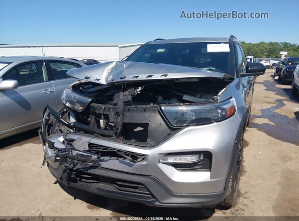 1FMSK8KH5RGA66290 2024 FORD EXPLORER Silver Widok zestawu wskaźników