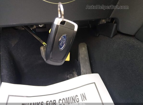1FMSK8KH5RGA66290 2024 FORD EXPLORER Silver Widok deski rozdzielczej