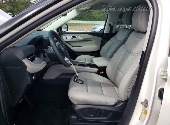 1FMUK7DH5SGC67046 2025 FORD FORD EXPLORER White Vista interior delantera