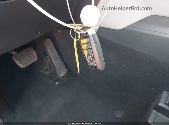 1FMUK7DH8SGA28123 2025 FORD FORD EXPLORER White Вид панелі приладів