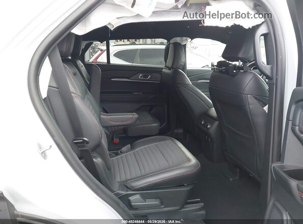 1FMUK7KH8TGA30359 2026 FORD EXPLORER Gray Vista de la etiqueta del VIN