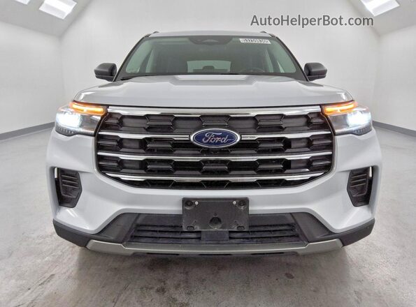 1FMUK8DHXSGC08922 2025 FORD EXPLORER Silver Դիմացի տեսք