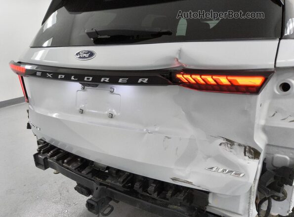 1FMUK8DHXSGC08922 2025 FORD EXPLORER Silver 
