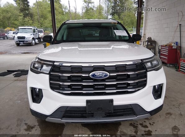 1FMUK8DHXTGA11573 2026 FORD EXPLORER White Rear interior view