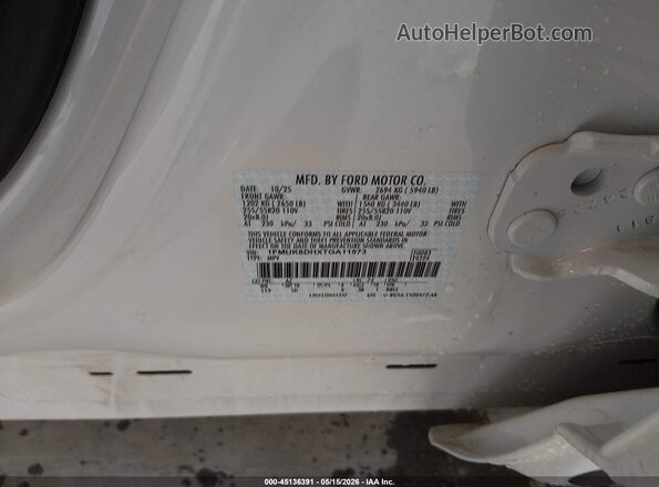 1FMUK8DHXTGA11573 2026 FORD EXPLORER White Engine compartment view