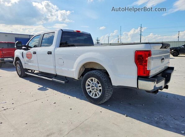 1FT7W2AT6JEB50166 2018 FORD F250 White 