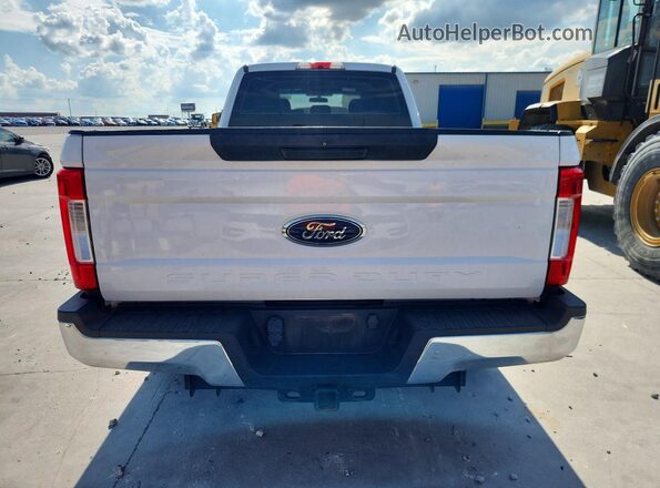 1FT7W2AT6JEB50166 2018 FORD F250 White 