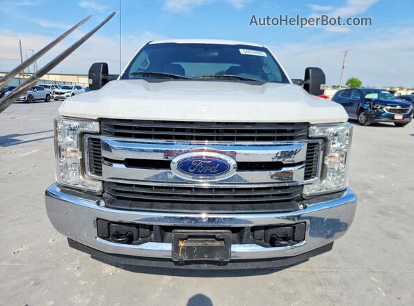 1FT7W2AT6JEB50166 2018 FORD F250 White 