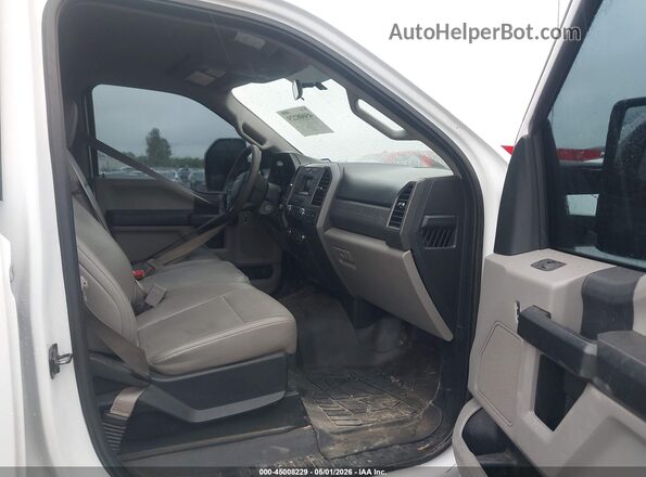 1FT7W2B60KED81879 2019 FORD F-250 White Widok wnętrza z przodu
