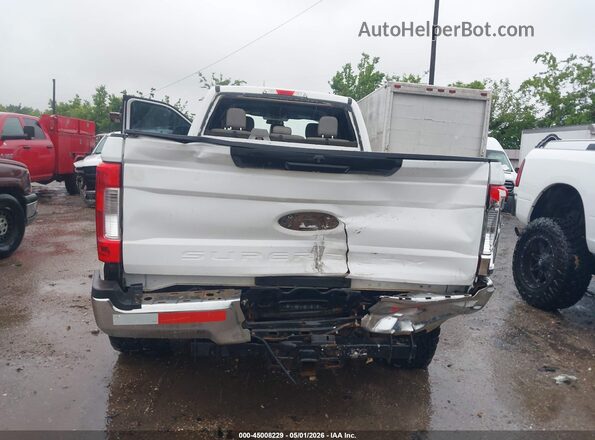 1FT7W2B60KED81879 2019 FORD F-250 White Widok z przodu