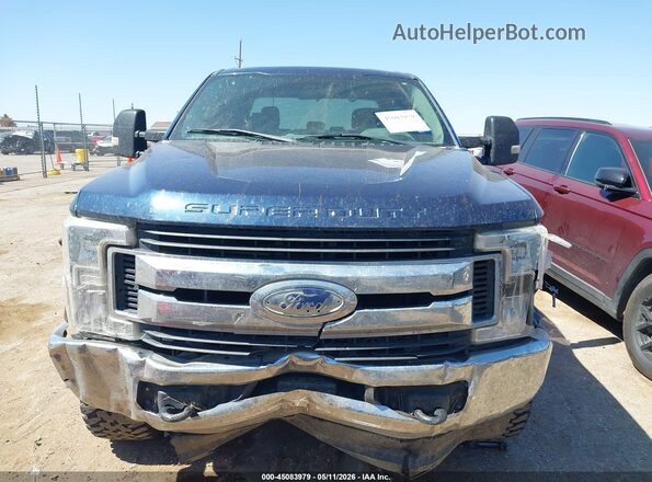 1FT7W2B61KED81583 2019 FORD F-250 Dark Blue Вид щитка приборов