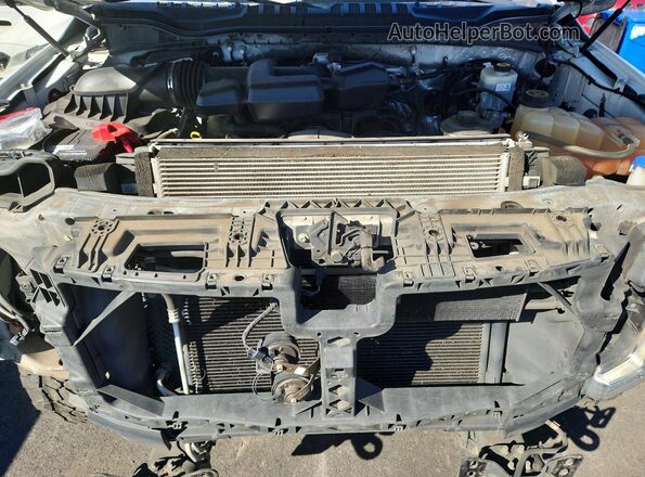1FT7W2B62HED00227 2017 FORD F250 White Вид задньої частини салону