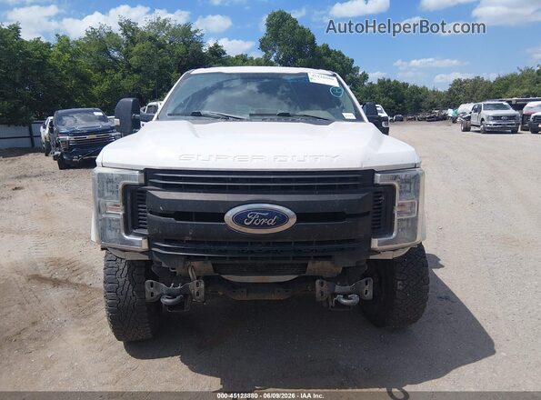 1FT7W2B64KED13679 2019 FORD F-250 White Սարքավորումների վահանակի տեսք