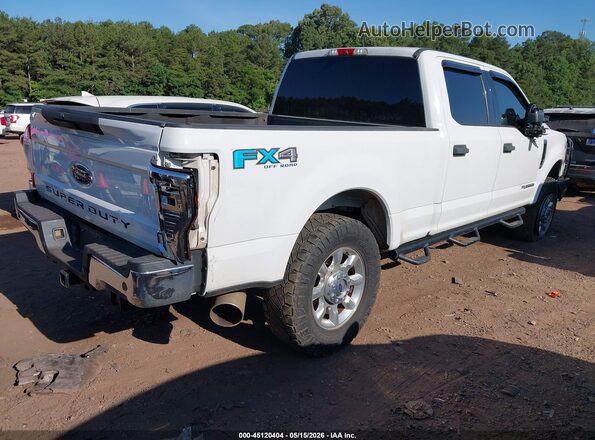 1FT7W2B65HED58980 2017 FORD F-250 White Rear right