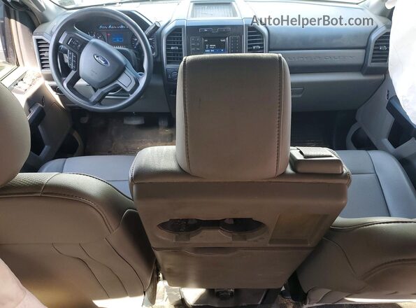 1FT7W2B66JEC85950 2018 FORD F250 White Dashboard view