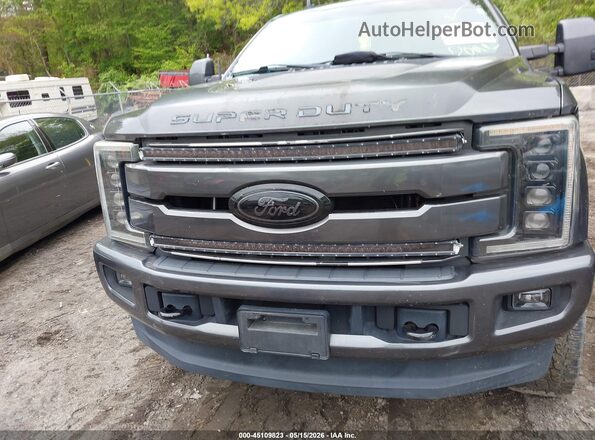 1FT7W2B66KEF23846 2019 FORD F-250 Gray Սարքավորումների վահանակի տեսք
