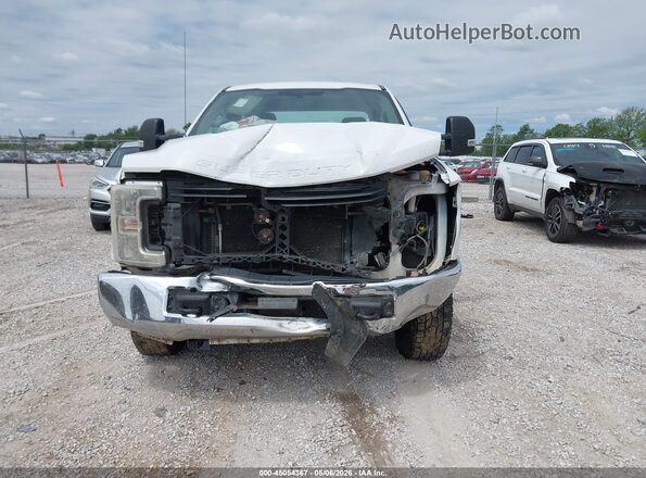 1FT7W2B68HEE06357 2017 FORD F-250 White ხელსაწყოთა პანელის ხედი