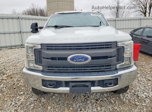 1FT7W2B68KEC41465 2019 FORD F Белый 