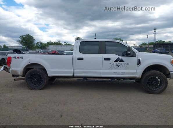 1FT7W2B68LED06266 2020 FORD F-250 Белый Вид задней части салона