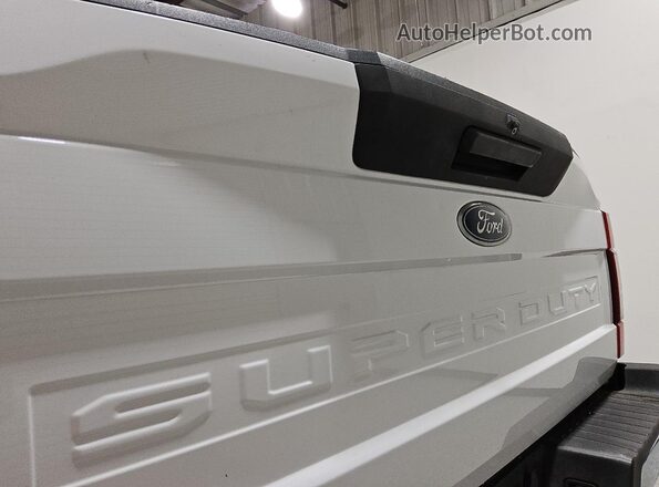 1FT7W2B68MEC68605 2021 FORD F250 White 