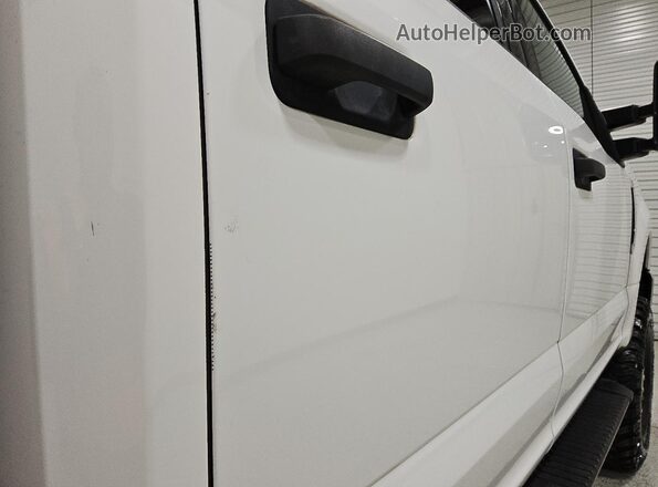 1FT7W2B68MEC68605 2021 FORD F250 White 