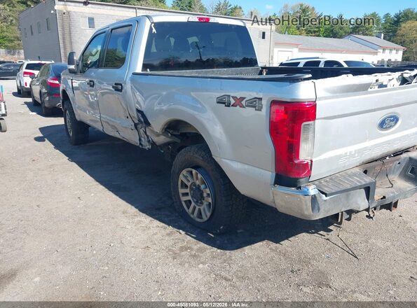 1FT7W2B6XHEC10369 2017 FORD F-250 Silver Front view