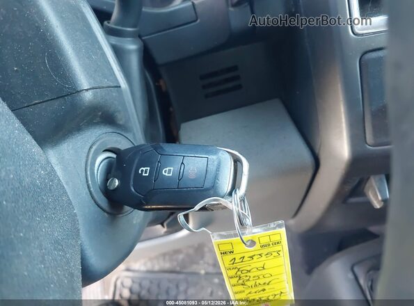 1FT7W2B6XHEC10369 2017 FORD F-250 Silver Dashboard view