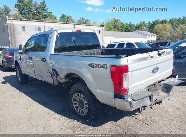 1FT7W2B6XHEC10369 2017 FORD F-250 Silver 360 interior view