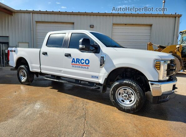 1FT7W2B6XJEB92378 2018 FORD F250 White 