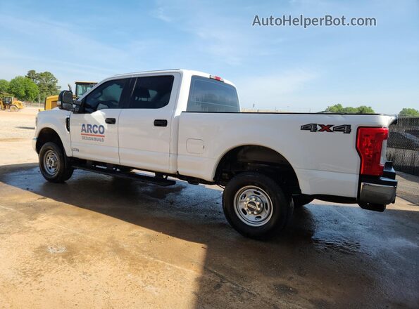 1FT7W2B6XJEB92378 2018 FORD F250 White 