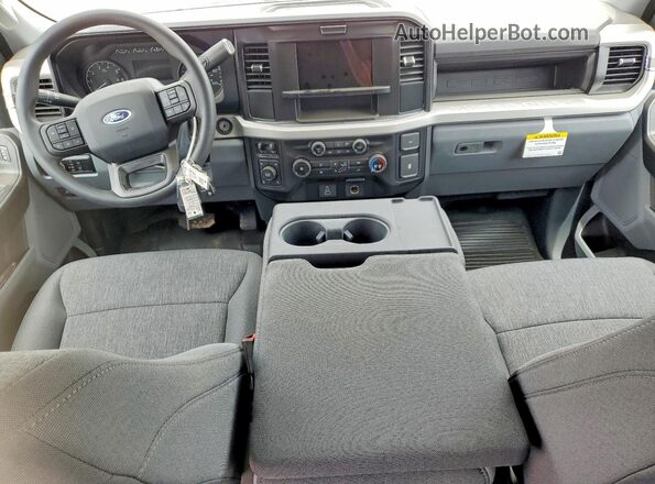 1FT7W2BA4SED34942 2025 FORD F250 White Առջևի վահանակի տեսք