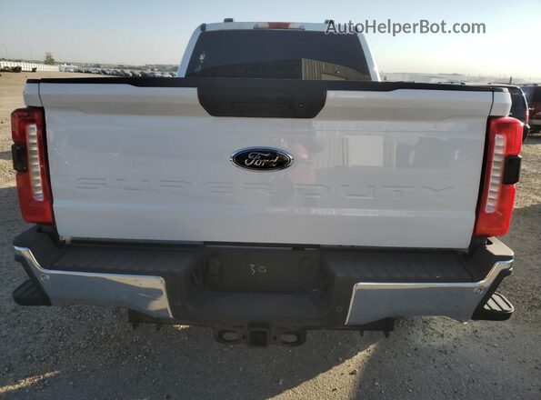 1FT7W2BA5SEC45249 2025 FORD F250 White Widok z tyłu