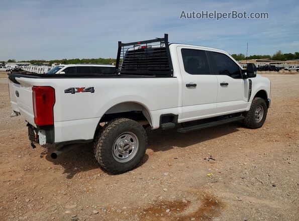 1FT7W2BA6TEC65933 2026 FORD F250 White Tył prawy