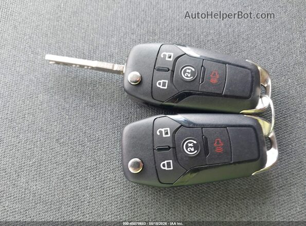 1FT7W2BN1REF81431 2024 FORD F-250 Red Widok deski rozdzielczej
