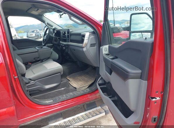 1FT7W2BN1REF81431 2024 FORD F-250 Red Widok wnętrza z przodu