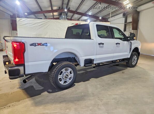 1FT7W2BN1SEC32680 2025 FORD F250 White Trasero derecho