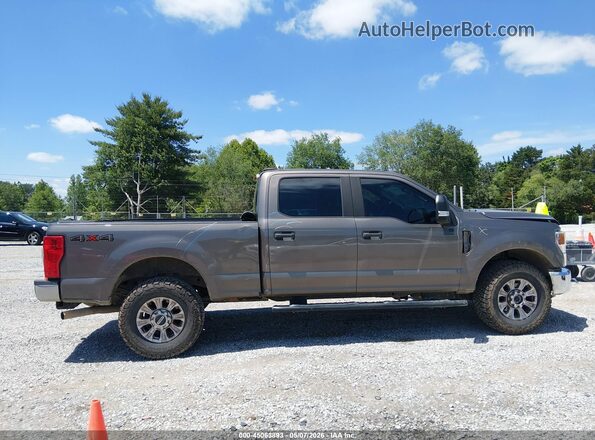1FT7W2BN6LEC70679 2020 FORD F-250 Gray Rear interior view