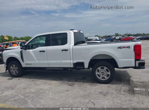 1FT7W2BT0TEC81062 2026 FORD F-250 Белый Панорамный вид салона 360°