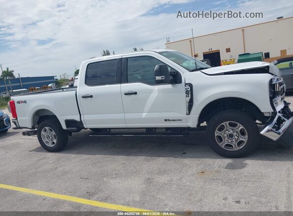 1FT7W2BT0TEC81062 2026 FORD F-250 Белый Вид задней части салона