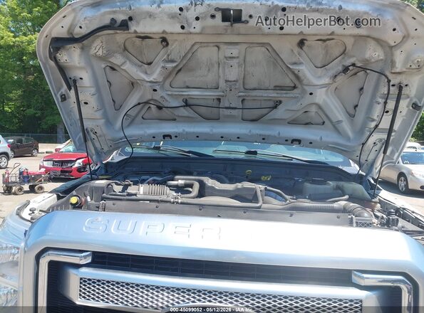 1FT7W2BT1GED18304 2016 FORD F-250 Белый Вид сзади