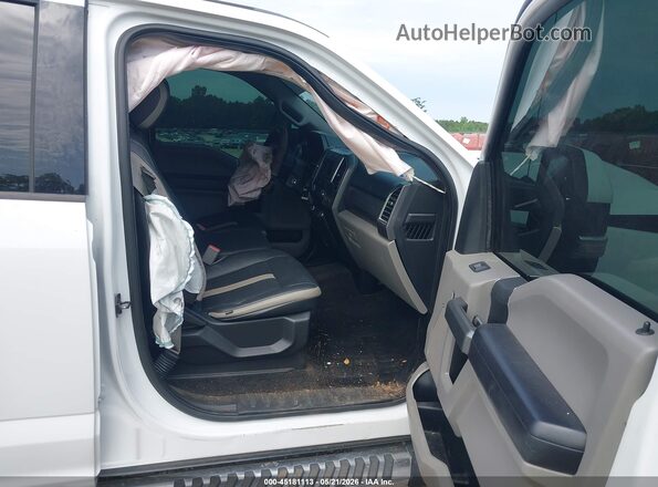1FT7W2BT1HED44371 2017 FORD F-250 White Вид салону спереду