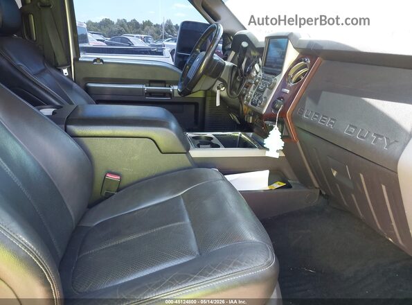 1FT7W2BT3GEB66591 2016 FORD F-250 Silver Front interior view
