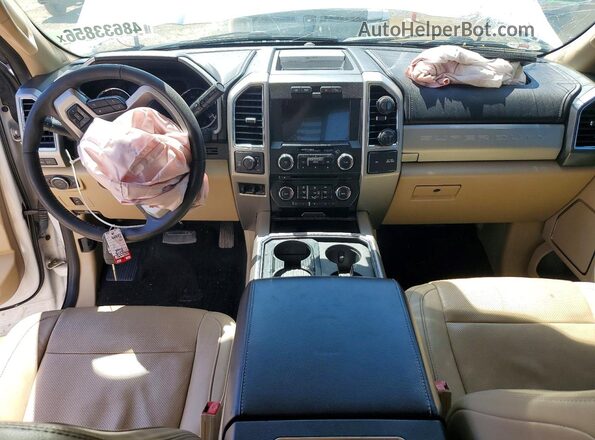 1FT7W2BT4JEB70303 2018 FORD F250 White 
