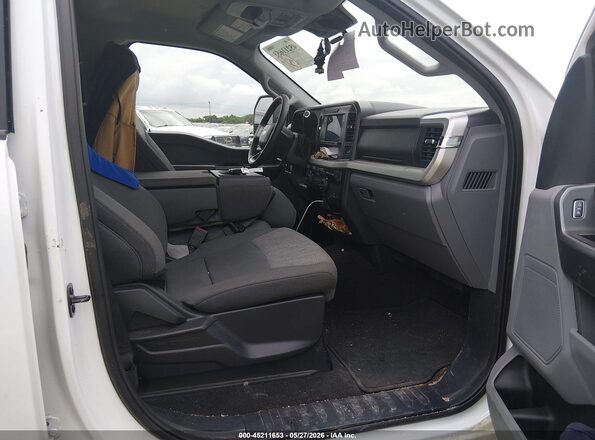 1FT7W2BT5SEC34706 2025 FORD F-250 White Widok wnętrza z przodu
