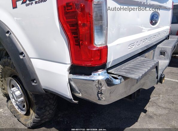 1FT7W2BT6HED77172 2017 FORD F-250 White Vista frontal